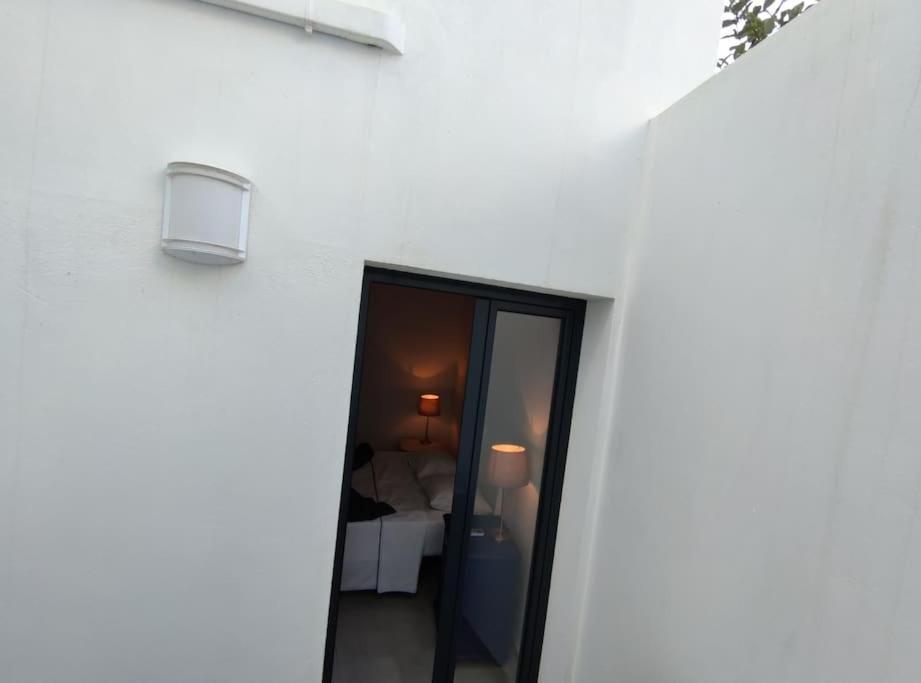 Typical House Faro Downtown Private Entranceヴィラ エクステリア 写真